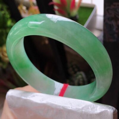 Zertifizierter 52 mm ICY Grade A Yang grüner Jadeit Jade Armreif - tolle Qualität