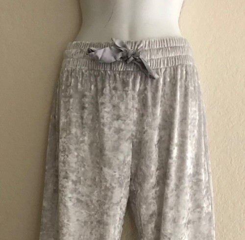 VICTORIAS SECRET Fashion Show SILVER Velvet JOGGER PANTS Size XS NWOT - Picture 6 of 7