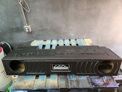 2014-2018 Custom Chevy Silverado High Country Crew Cab sub box Dual 8'' Ported