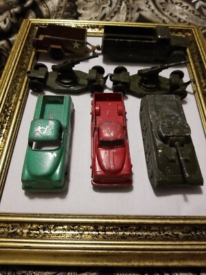 Junk drawer find. Vintage Tootsie & midget Toy lot 4'' in size. 