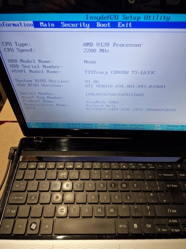 Packard Bell Easynote NEW95 AMD V120 2,2 GHz 3 GB Ram per parti cerniera rotta - Foto 2 di 16