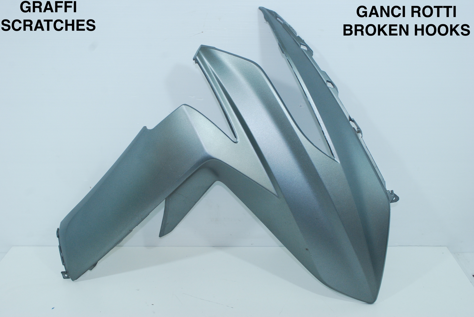 FRONT LEFT FAIRING SHELL SIDE PANEL DAMAGE KYMCO X-TOWN 300i 2016 2020