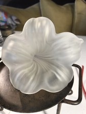 Frosted Hand Blown Art Glass Lily/ Trumpet Flower 7-8  