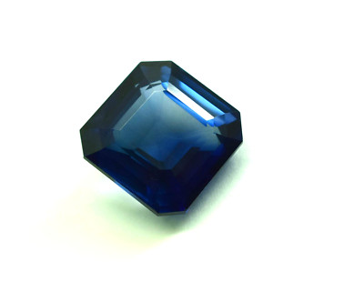 Radiant Cut Unique Sapphire Edelstein 20-22 CT Natural Light Blue Sapphire