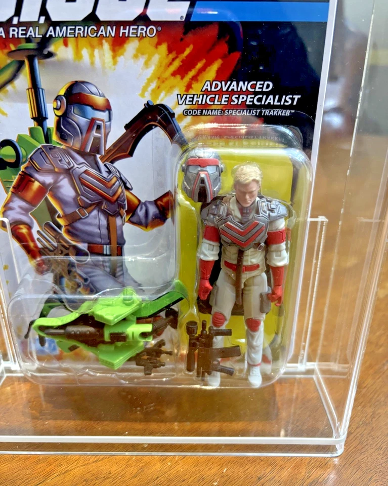 GI Joe Matt Trakker 25th Anniversary *MOC, SEALED, w/HARD ACRYLIC CASE MASK 2008 - Image 3 of 4