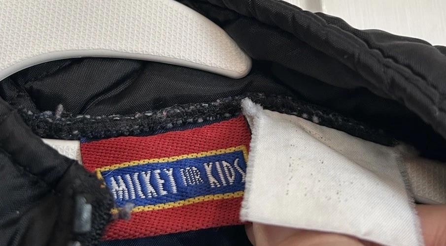 Vintage 90s Disney Mickey For Kids Youth Puffer Vest Black Pluto Diamond Quilted - Image 2 of 4