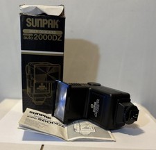 Used Sunpak Multi Dedicated Auto 2000DZ Thyristor/Flash - Tested w/ Box Manual