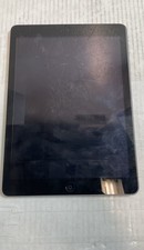 Apple iPad 4th Generation Model A1474 9.7 WiFi Space Gray