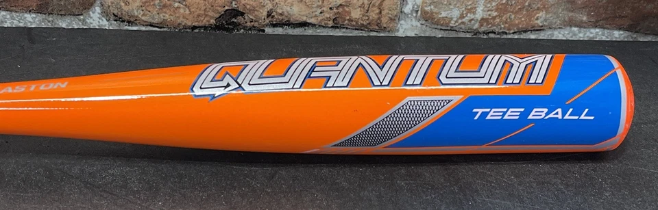 Taco de beisebol juvenil Easton Quantum TB23QUAN10 -10 24/14 2-1/4” EUA - Imagem 2 de 4