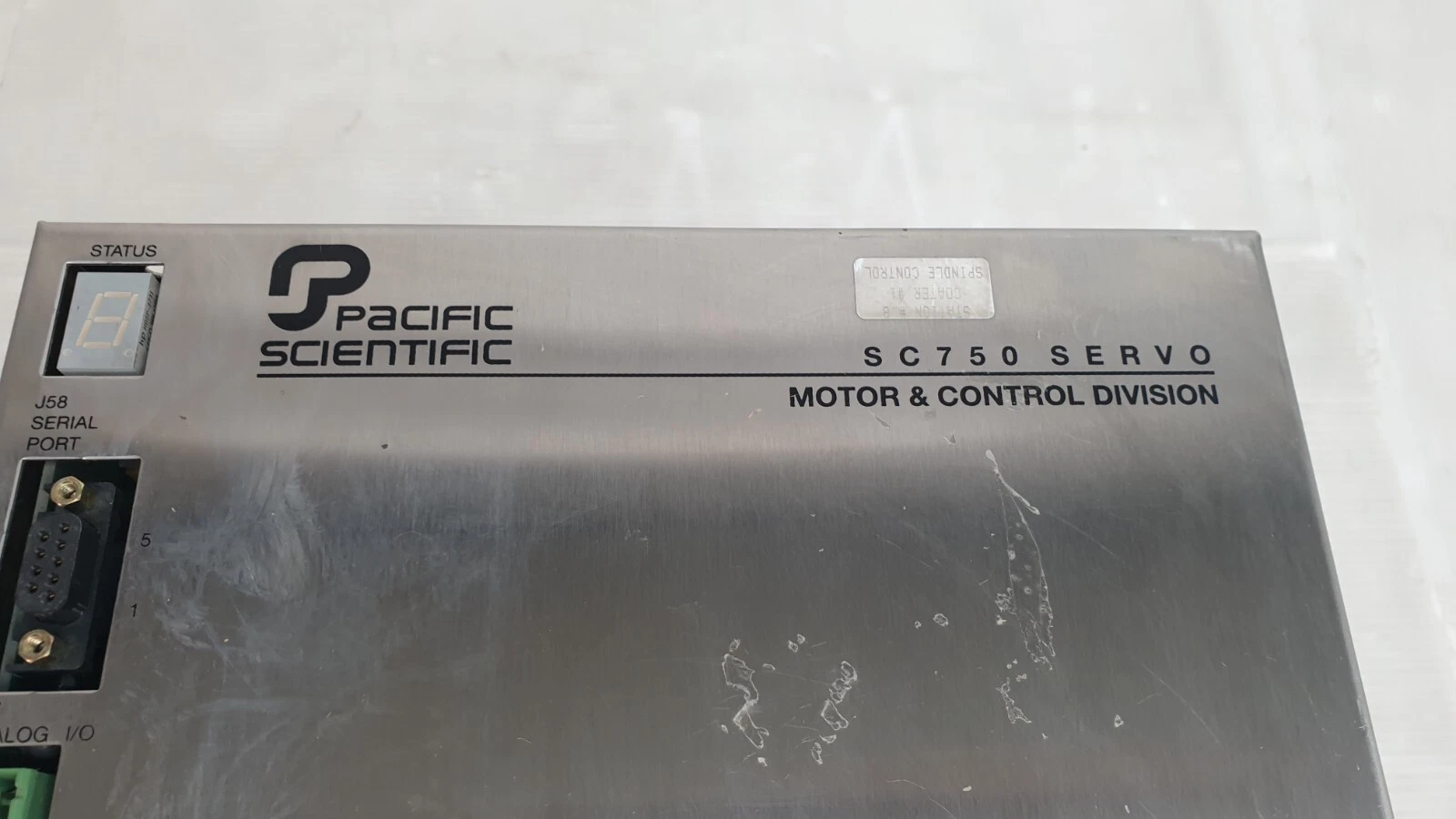 Pacific Scientific logo and SC750 SERVO marking on the controller