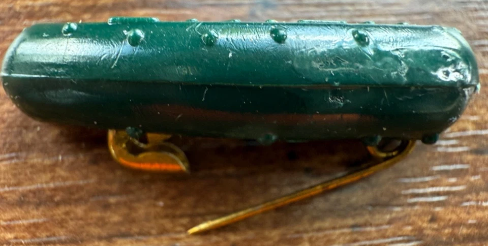 Heinz Green Pickle Pin - Vintage - Image 2 of 2