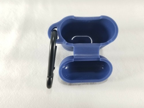 Nuova custodia in silicone Insignia per Apple Airpod custodia ultrasottile NS-CAHAPCC-BL BLU - Foto 6 di 9