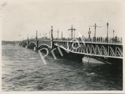 Foto WK2 Newa Brücke Trinity Bridge St. Petersburg Russland M1.09