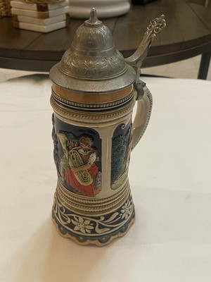 Vintage German Lidded Musical Beer Stein - Plays Auf Wiedersehen