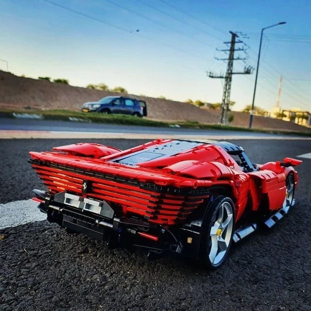 Brand New Ferrari Daytona SP3 Model- like LEG0 42143 - Sports Car - Box In Photo - Image 2 of 4