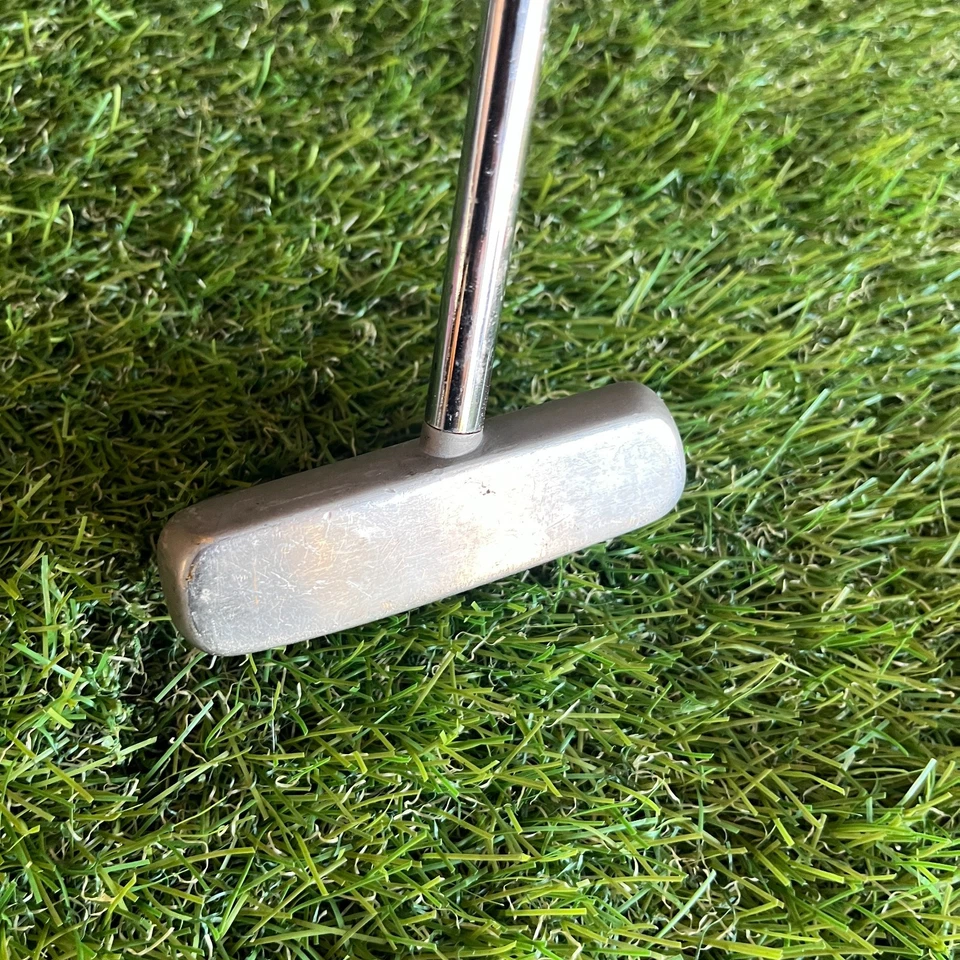 TaylorMade Rory Youth Kids Junior Putter 29" Right Handed - Image 4 of 4