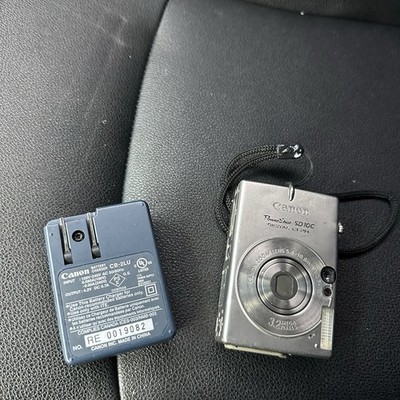 Canon PowerShot Digital ELPH SD1000 7.1MP Digital Camera - Silver