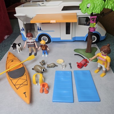 Playmobil Family Fun Camping Adventure Set #9318 RV And Kayak Incomplete Set
