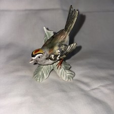 VINTAGE GOEBEL FIGURINE Firecrest Bird Figurine CV-88 TMK-4 Mark 1964-1972
