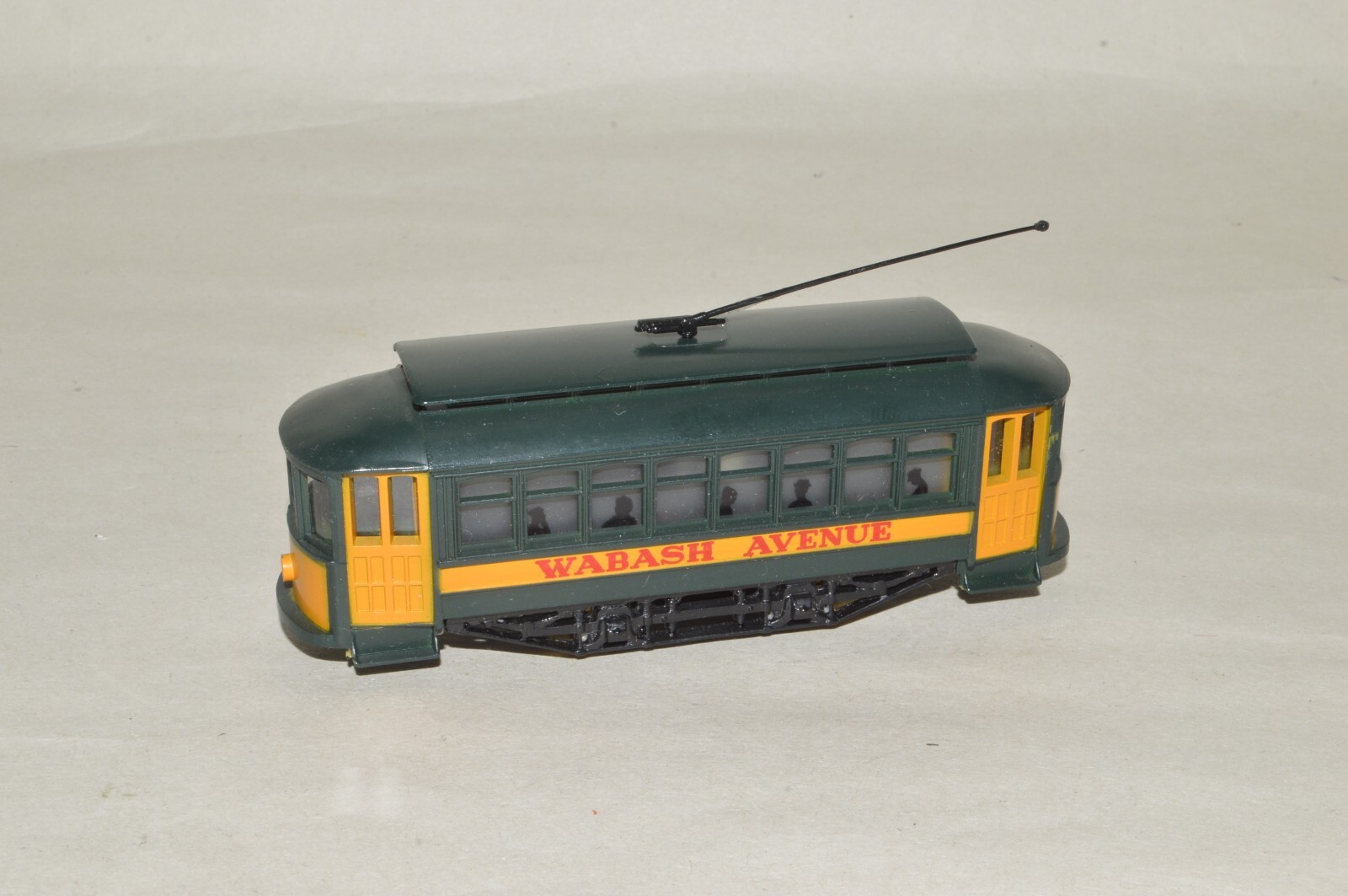 HO Scale Tyco Mantua Wabash Avenue Powered Streetcar Trolley