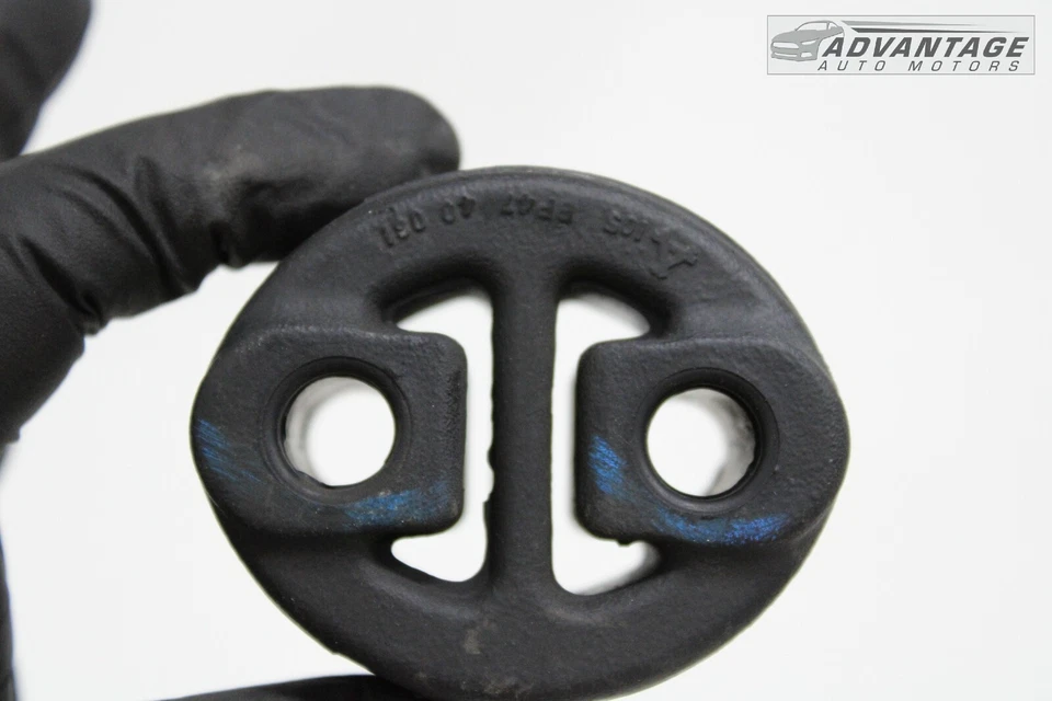 Sistema de escape MAZDA 3 2014-2018 SILENCIADOR TUBO AISLADOR SUSPENSIÓN GOMA OEM Foto 4 de 4