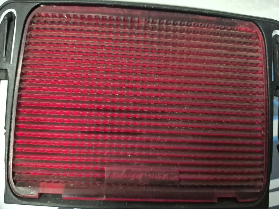 ⭐ Terceira luz de freio 1986-1995 Volvo 240 Sedan Coupe 242 244 260 PN 7R01752 ⭐ - Imagem 2 de 4