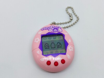 Very rare 1998 Tamagotchi Bandai Tamaotch Pink Electronic Toy