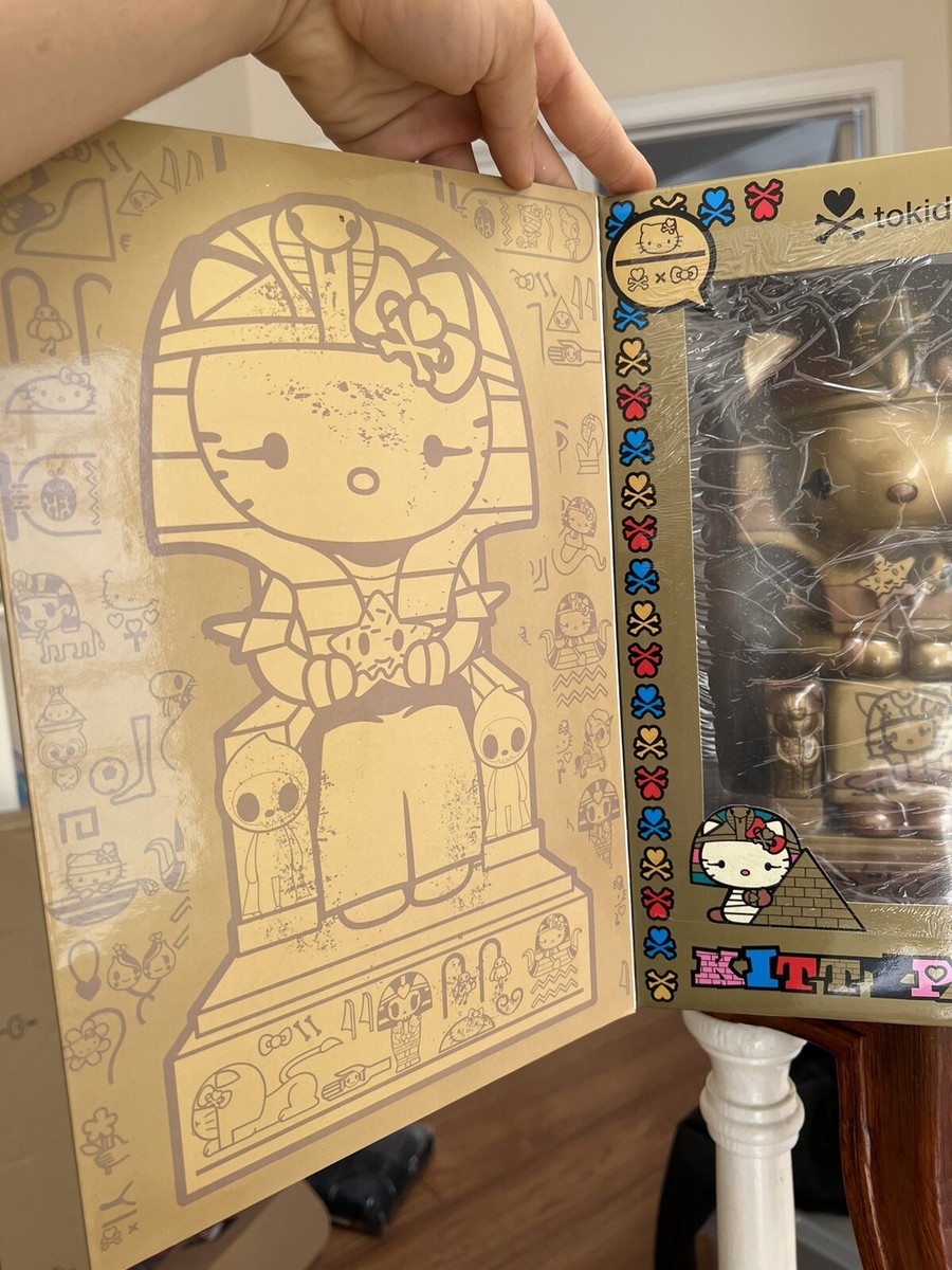 SIGNED BY SIMONE LEGNO Tokidoki X Sanrio Gold “Kittypatra