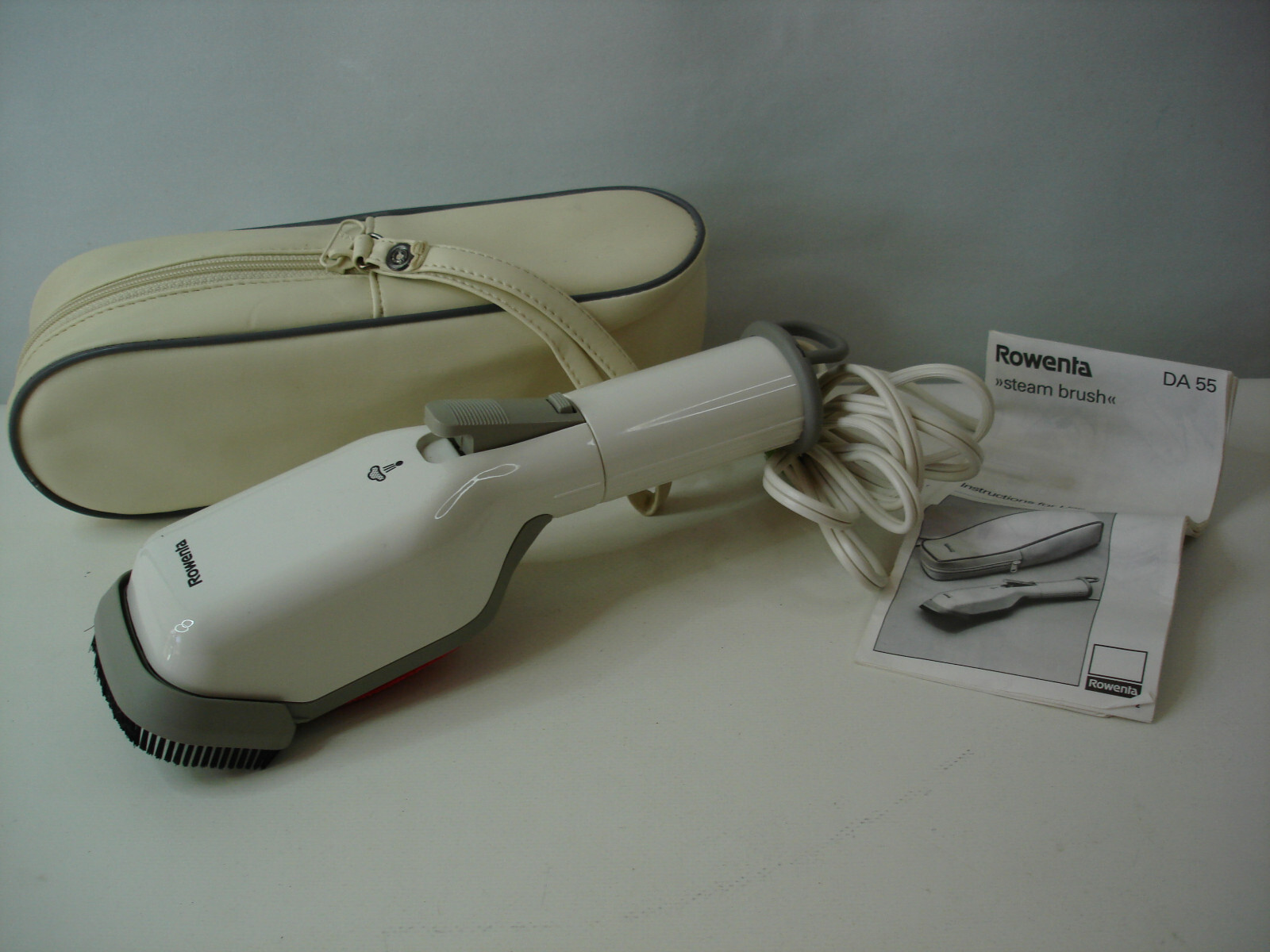 rowenta handheld clothes steamer