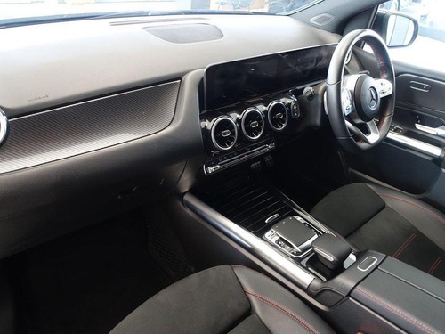 2019 Mercedes-Benz B-Class 1.3 B180 AMG Line (Executive) MPV 5dr Petrol 7G-DCT E - Picture 11 of 20