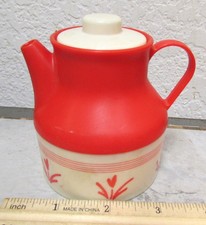 vintage Chilton Globe Toys plastic tea pot pot childs mini play set, nice decor
