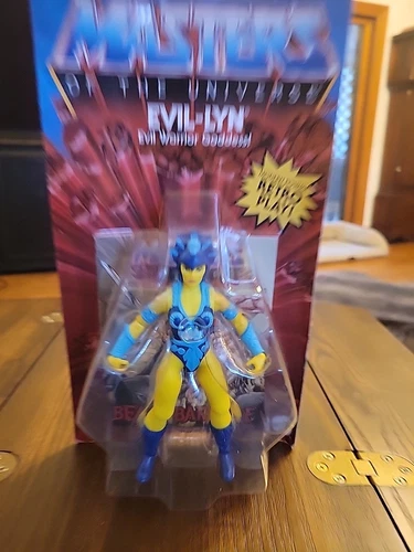 Mattel Masters of the Universe Origins Evil-Lyn Action Figure - GNN90