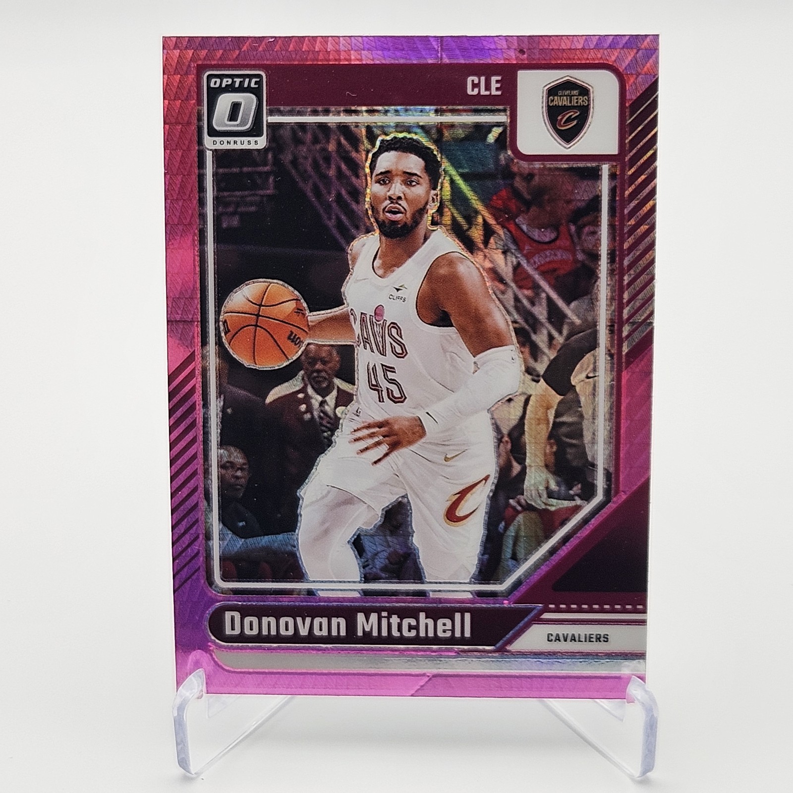 2024-25 Donruss Optic #91 Donovan Mitchell Hyper Pink Cleveland Cavaliers 