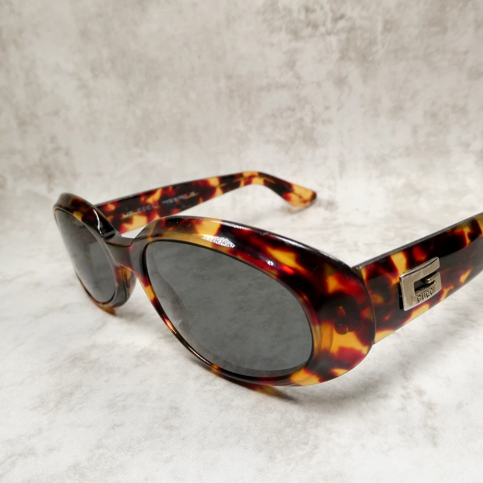 Óculos de sol Gucci marrom tartaruga oval SOMENTE ARMAÇÕES - GG2419/N/S 51-20-135 Itália - Imagem 4 de 4