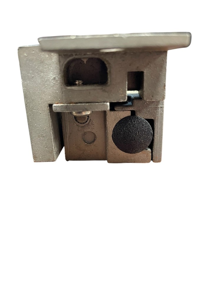 Von Duprin Electric Strike 365R Rim Exit Device Strike 70392 E - Used ...