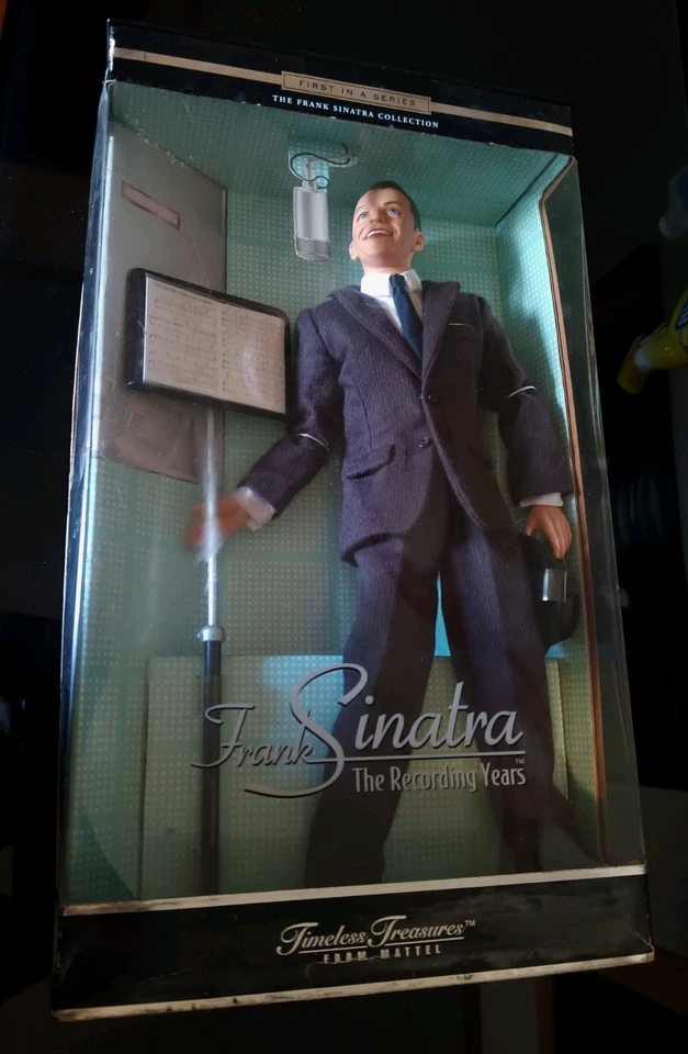 PAQUETE BARBIE and Save 1975 Medalla de Oro Barbie y Frank Sinatra Años de Grabación Foto 2 de 4