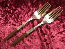 INR 2 INR2 2 Salad Dessert Forks Interpur Stainless Japan Brown Handle Very Nice