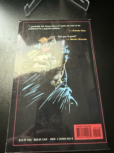 DC Batman The Dark Knight Returns 10th Anniversary Edition 1996 - Picture 5 of 16