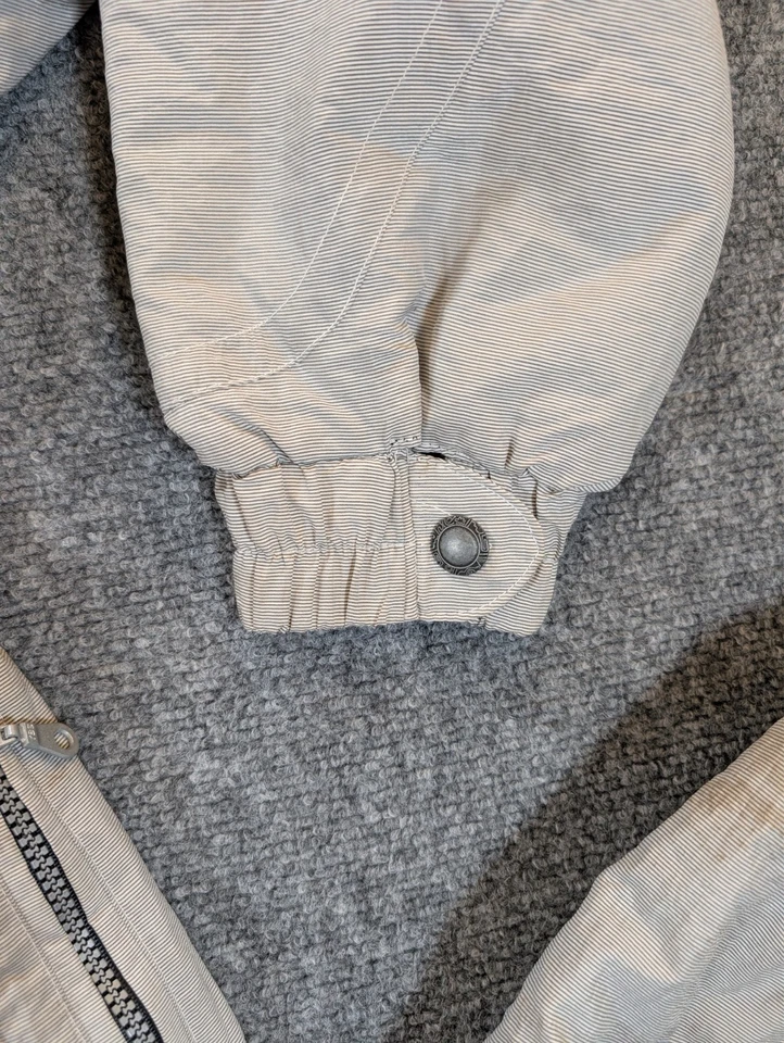 Inside Edge Insulated One Piece Ski Suit, Women’s size XS Gray/White/Black - Image 3 of 4