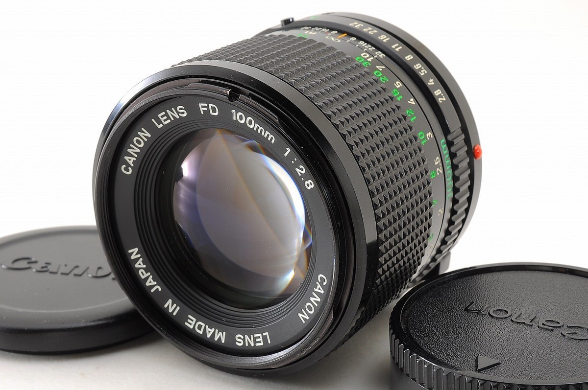 Near Mint Canon New FD NFD 100mm f2.8 MF Telephoto Lens From