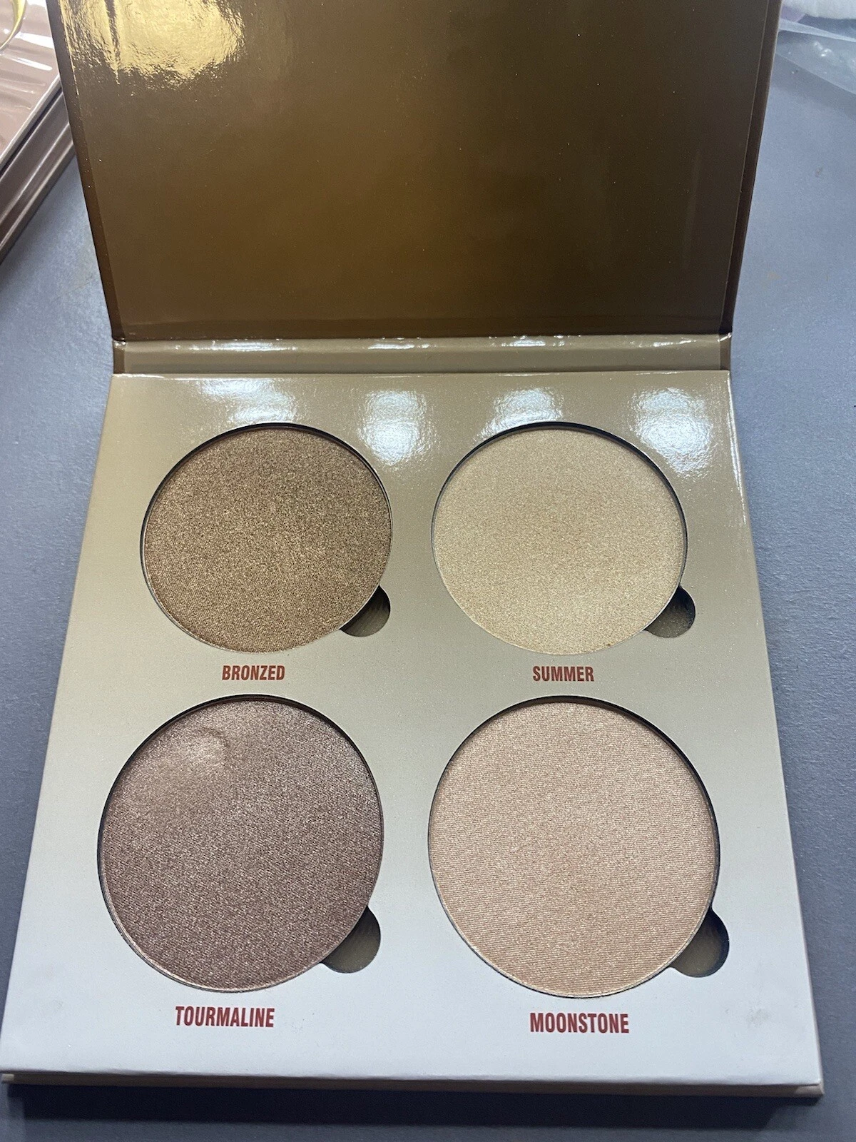 anastasia beverly hills glow kit