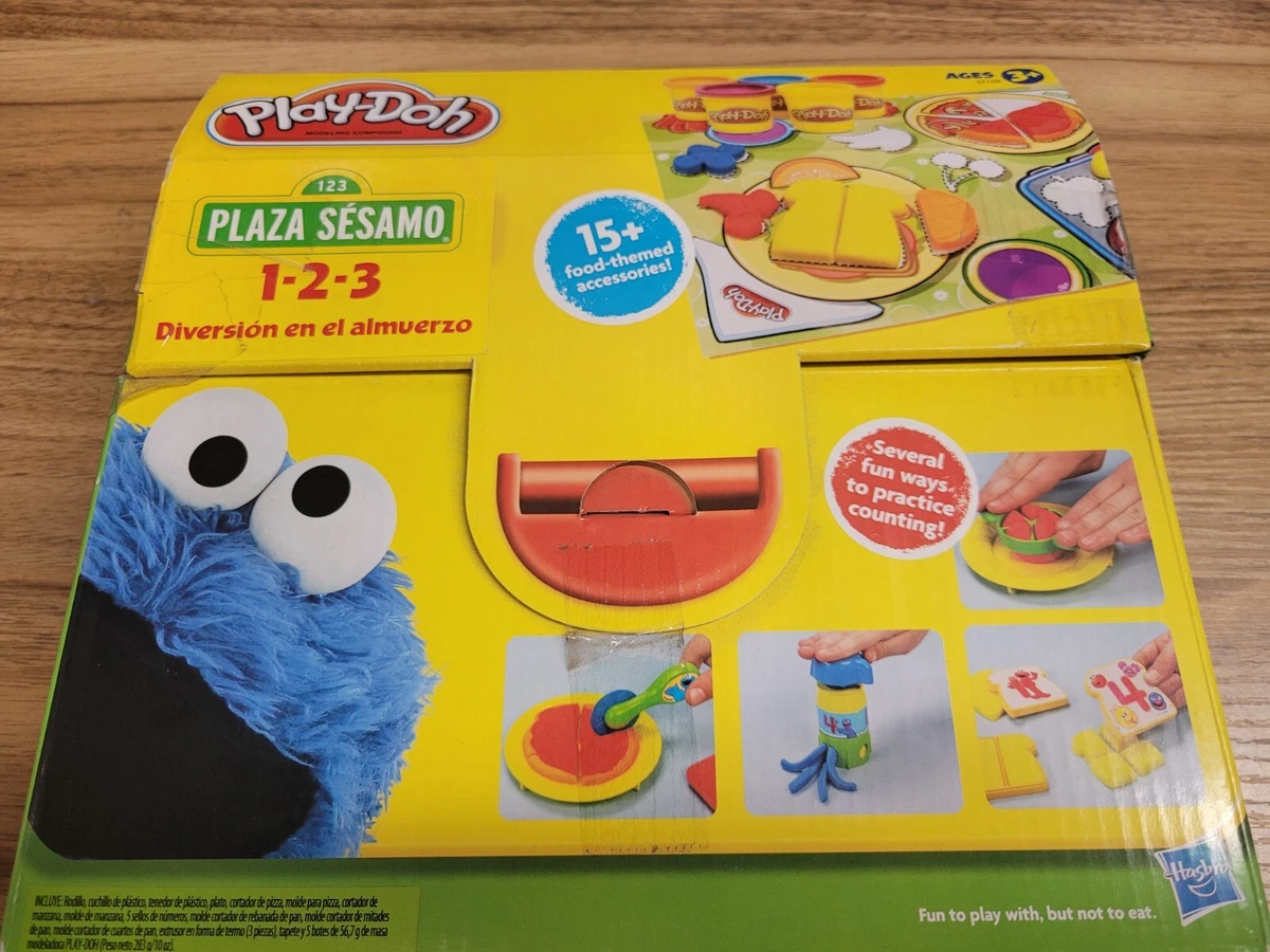 Collectors Item Play Doh Lunch Box Fun Diversion Almuerzo Sesame Street Hasbro