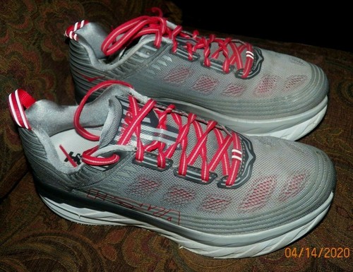 hoka size 11