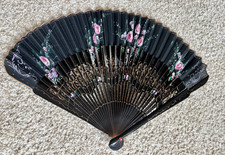 Spanish Art Wood Hand Fan Hand Painted Black Pink Floral Gold Original Box