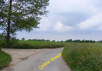 Foto 12x8 Die Gefahr, Fußweg & Eingang zur Backsteinofenfarm Westhall\/TM c2013
