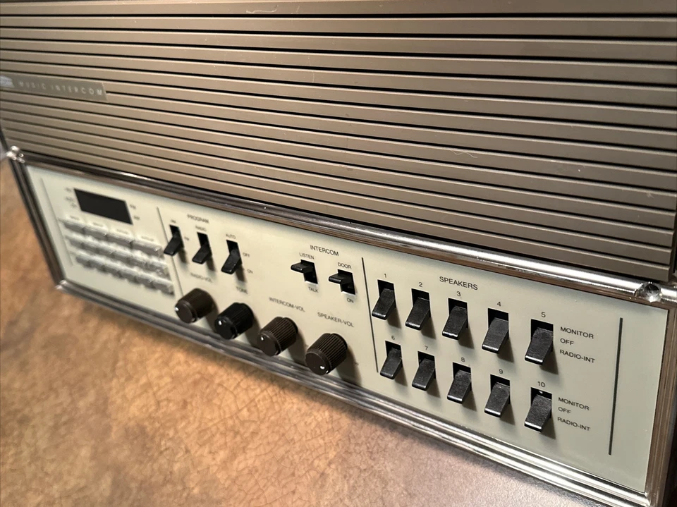 Broan / M&S Music Intercom Master K1350 / M300 con garantía Foto 4 de 4