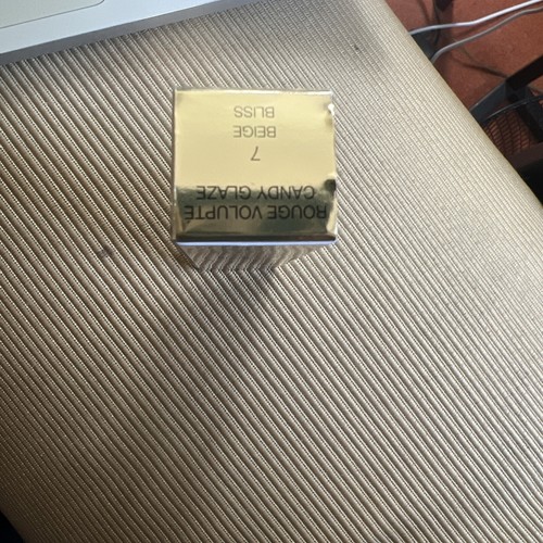 YSL ROUGE Volupte Candy Glaze - NWB - Beige Bliss 7 RRP $45 - Picture 4 of 6