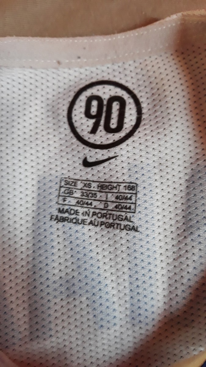 Soccerserie.comより アドリアーノ ［並行輸入品］ RARE NIKE BRAZIL AWAY SHIRT 2004-2006 XS ADRIANO 9 | eBay