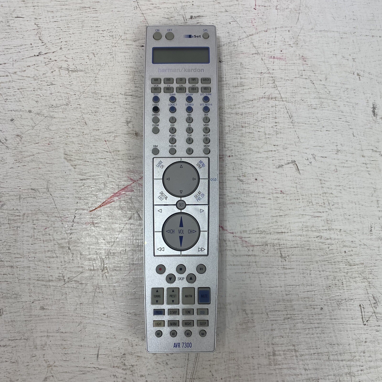 Harman Kardon AVR 7300 7.1 Channel 875 