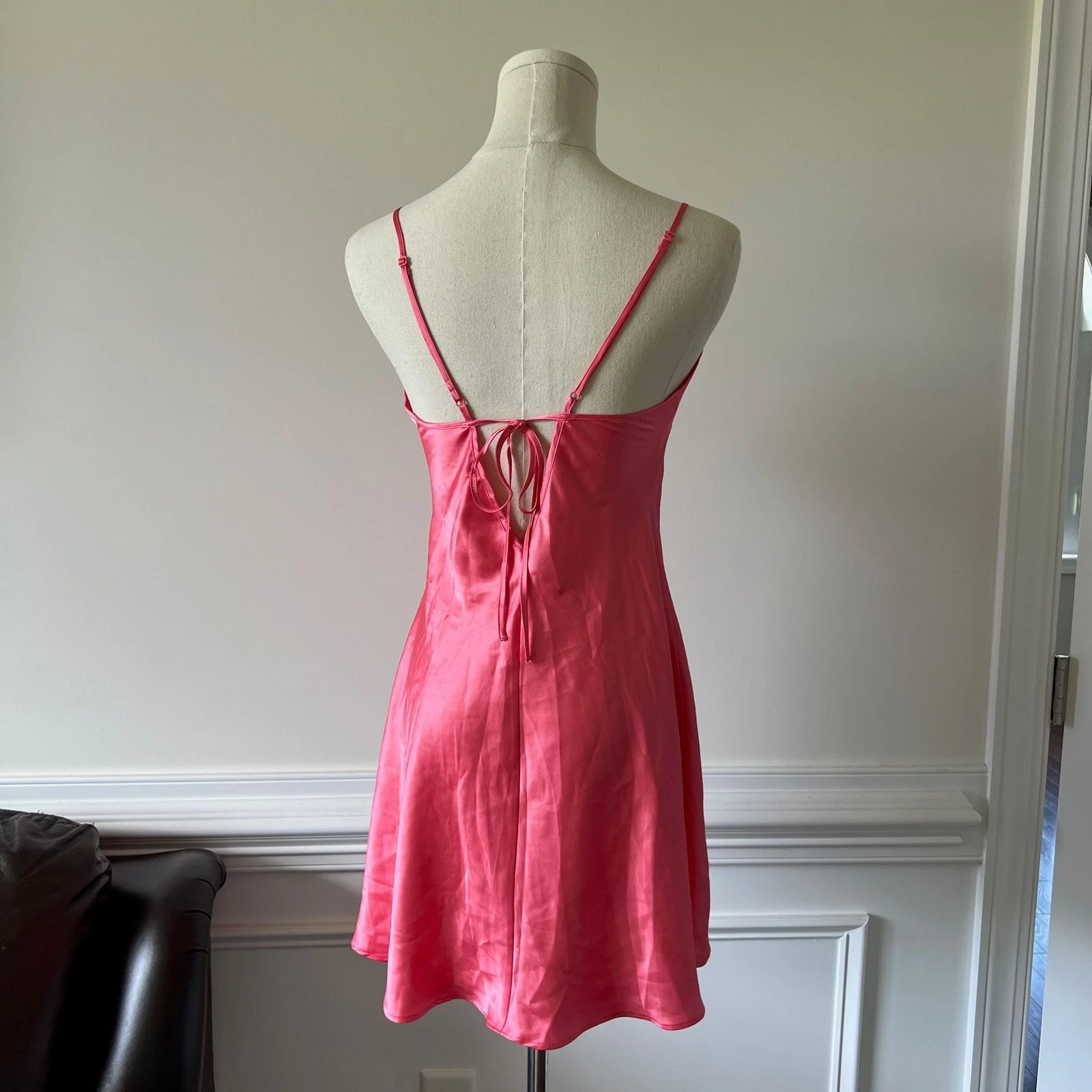 UNDERCOVER Abito Victoria's Secret pizzo corallo raso slip schiena aperta M